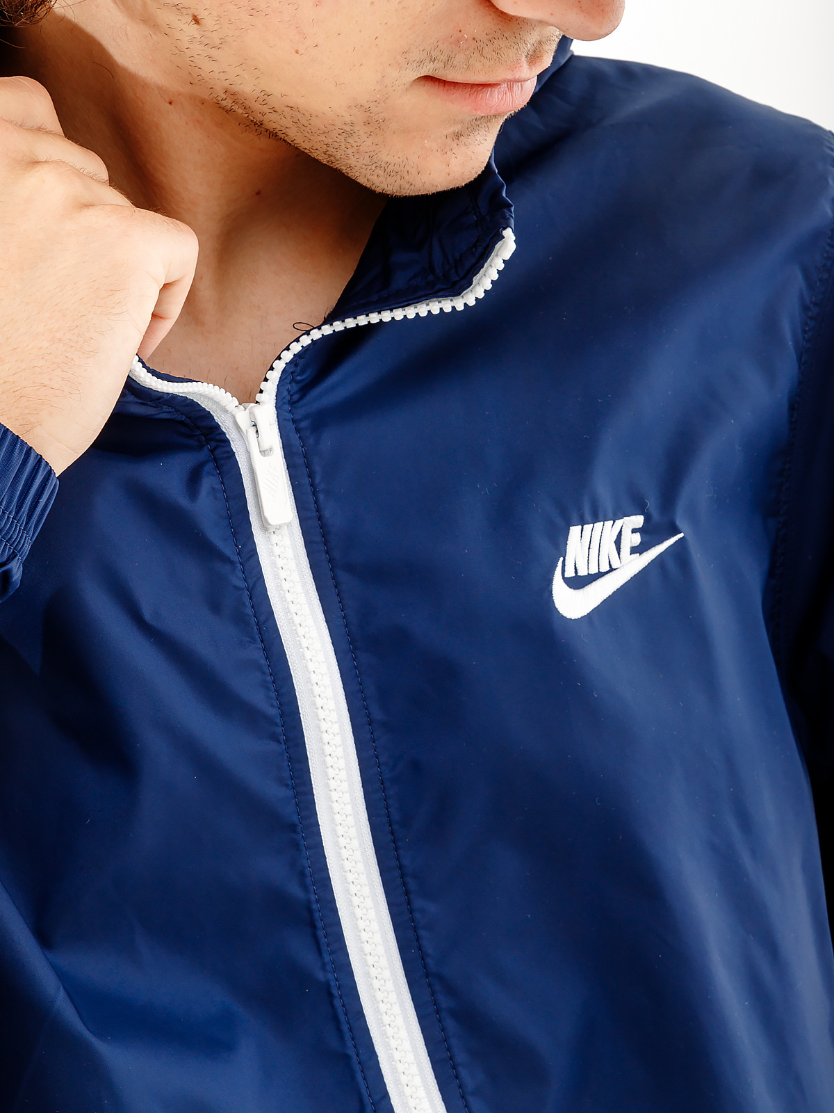 Спортивний костюм Nike CLUB LND WVN TRK SUIT DR3337-410