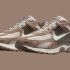 Кросівки Nike ZOOM VOMERO 5 HF1553-004