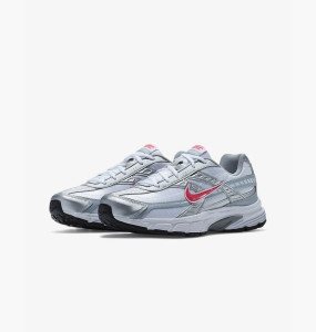 Кросівки Nike WMNS INITIATOR 394053-101