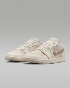 Кросівки жіночі Air Jordan 1 Low Hemp Beige HV4268-120
