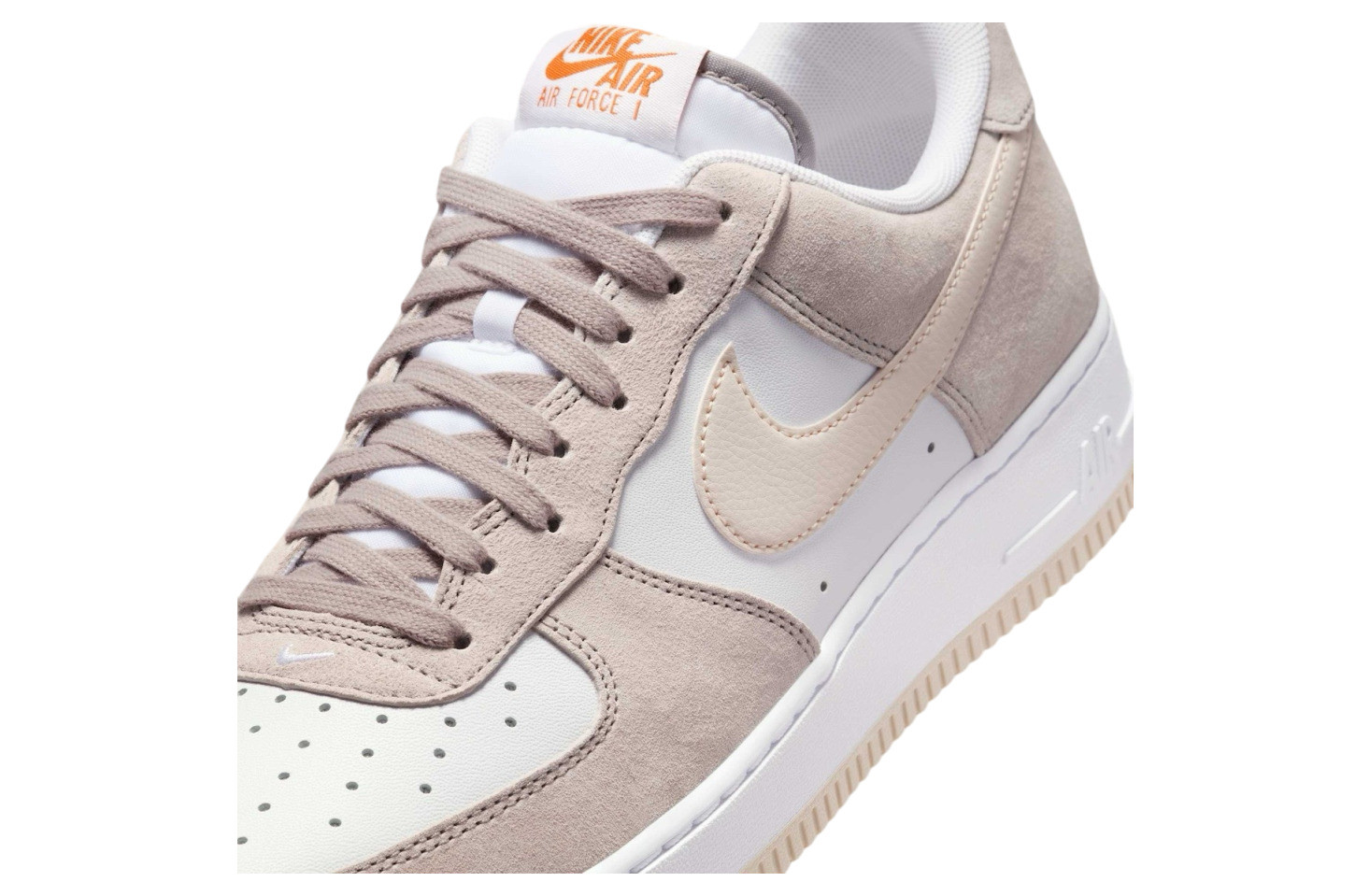 Кросівки Nike AIR FORCE 1 07 IB3080-001