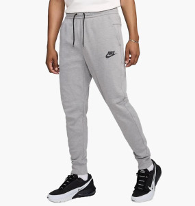 Штани Nike Sportswear Tech Essentials DD5293-002