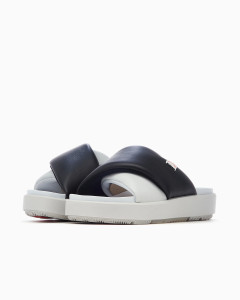 Шльопанці Jordan WMNS SOPHIA SLIDE DO8863-100