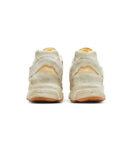 Кросівки New Balance 2002R M2002RDG