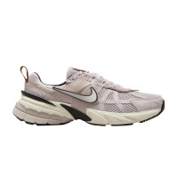 Кросівки жіночі Nike V2K  FN6703-001 38.5 FN6703-001