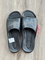 Шльопанці Nike VICTORI ONE SHOWER SLIDE (Клас А) CZ5478-001-R