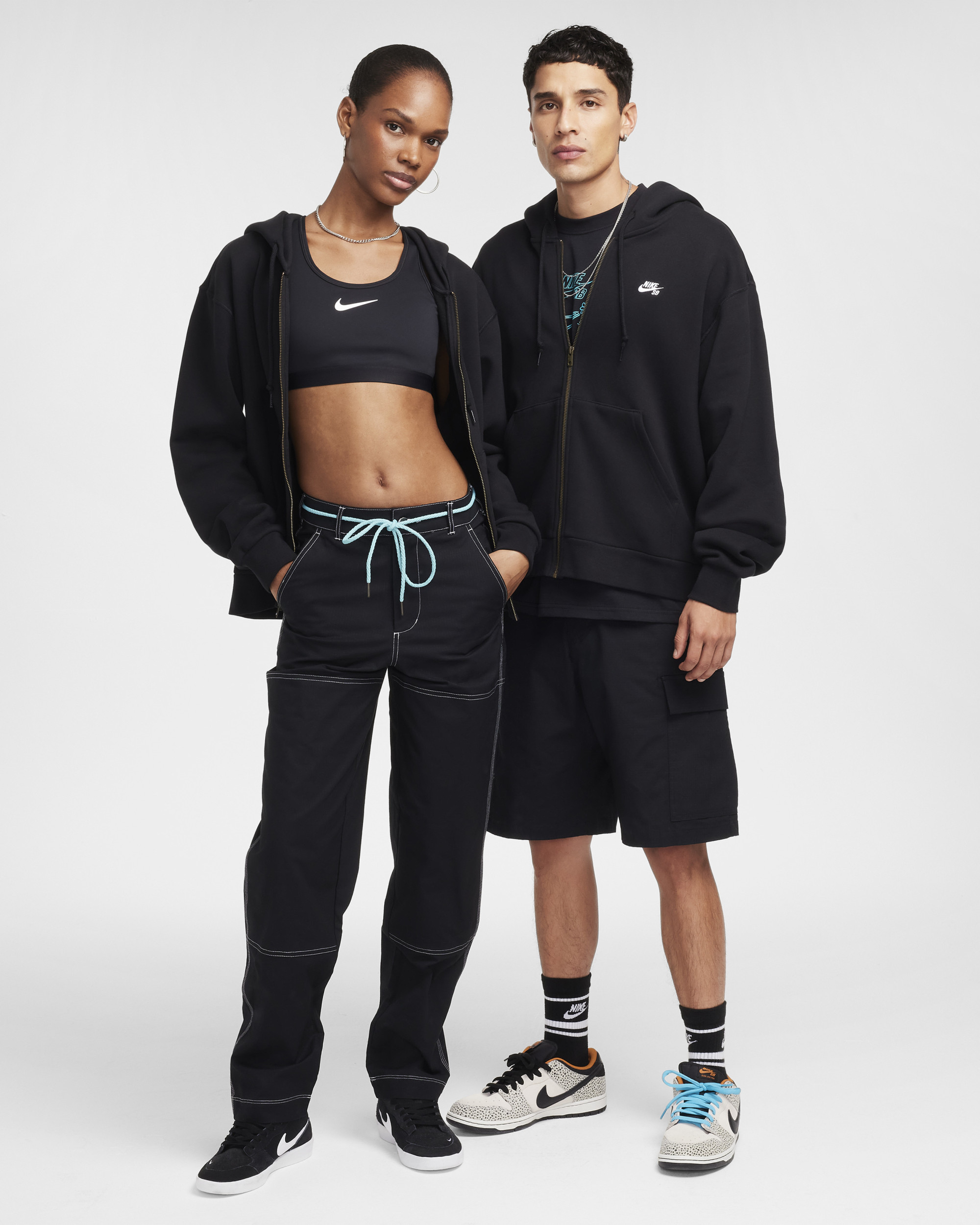 Кофта Nike SB Full Zip Fleece Hood FZ8796-010