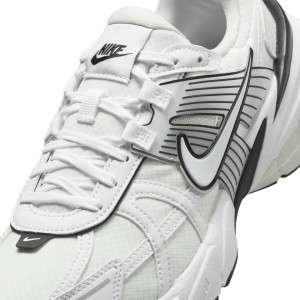 Кросівки жіночі Nike V2K Run White HF5342-100 36.5 HF5342-100