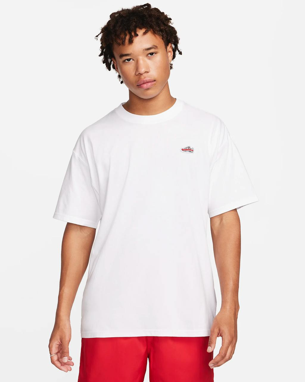 Футболка Nike TEE M90 Sneaker Patch FQ3762-100