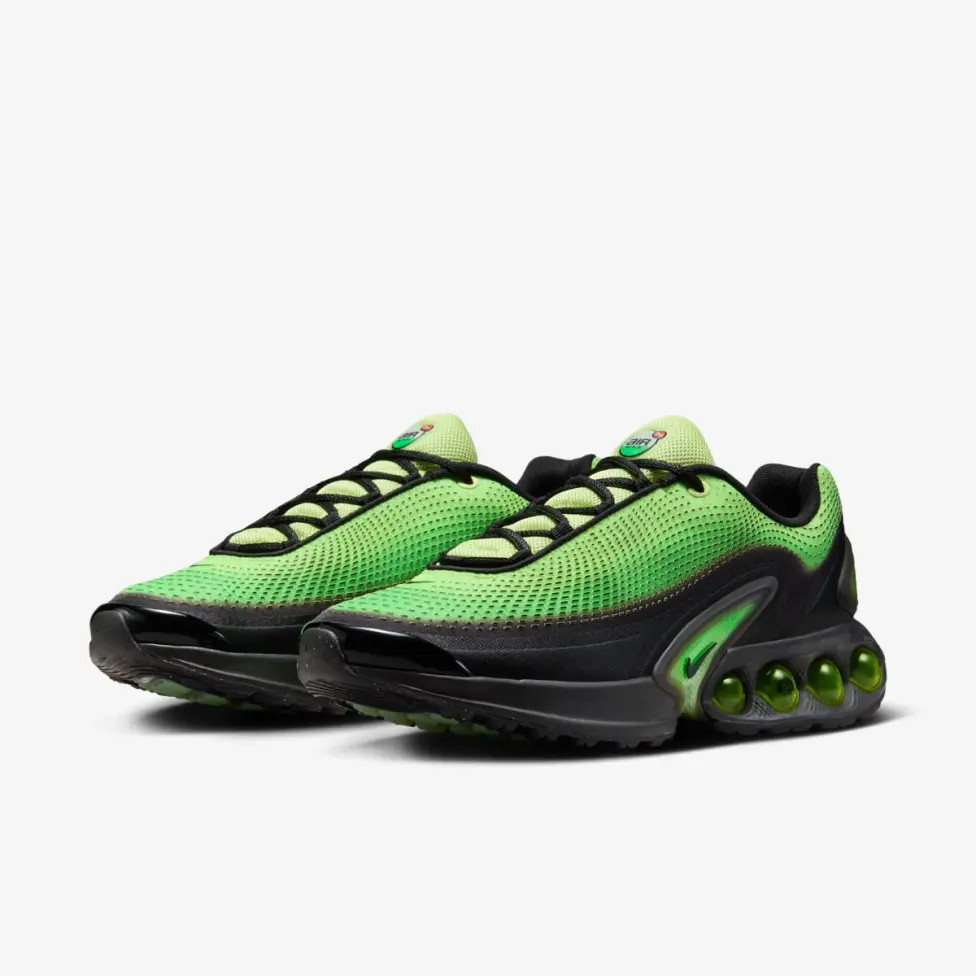 Кросівки Nike AIR MAX DN AMD HV3521-700
