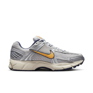 Кросівки Nike Zoom Vomero 5 FJ4151-001