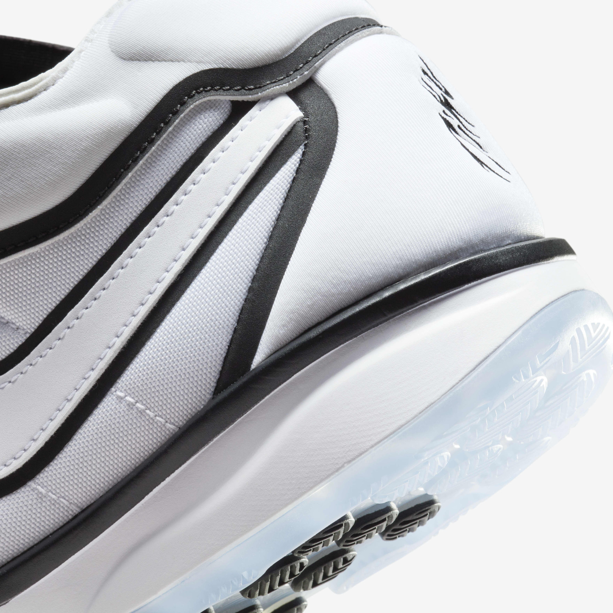 Кросівки Nike GT Hustle 2 DJ9405-102