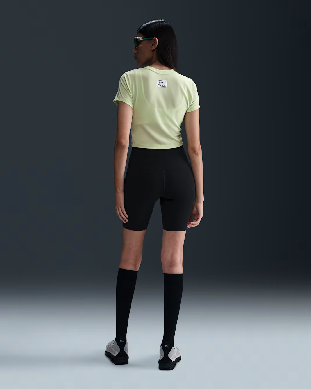 Футболка жіноча Nike Slim Crop Green HQ1709-360