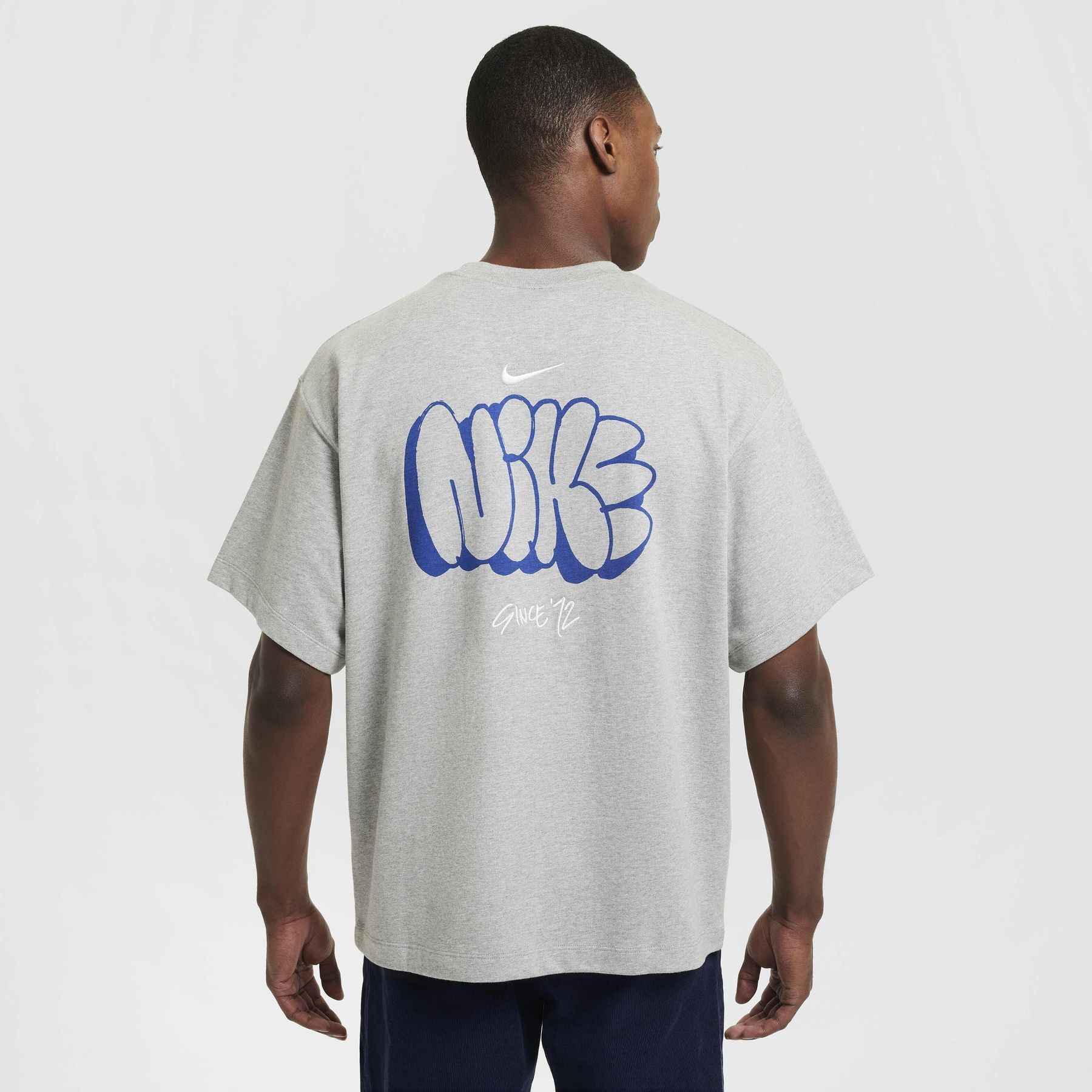 Футболка Nike Solo Swoosh Tee HQ4182-063 L HQ4182-063