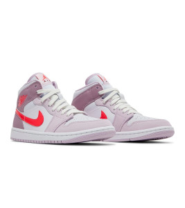 Кросівки Jordan 1 Mid Valentine's Day (W) DR0174-500