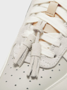 Кросівки Nike Air Force 1 Low '07 Light Bone Suede Tassels (W) HV1813-001