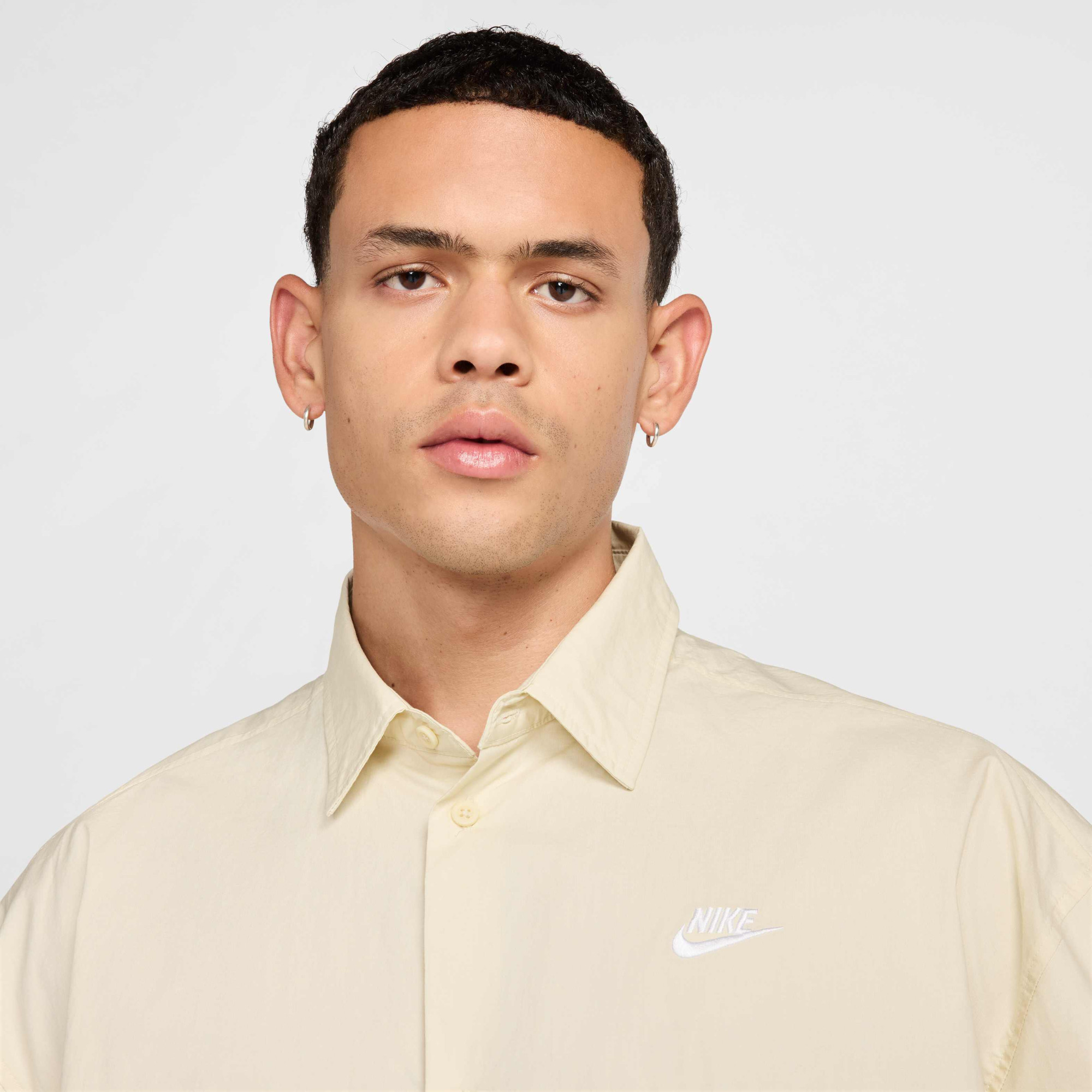 Сорочка Nike Club Short Sleeve Button-Up Shirt HJ2026-234