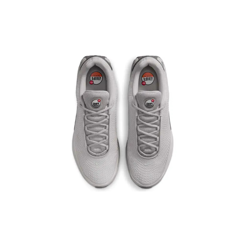 Кросівки чоловічі Nike Air Max Dn Grey DV3337-009 42 DV3337-009