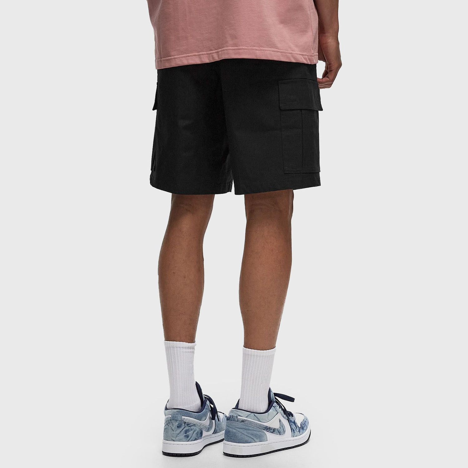 Шорти NIKE FIT AN KNEE FN3517-010