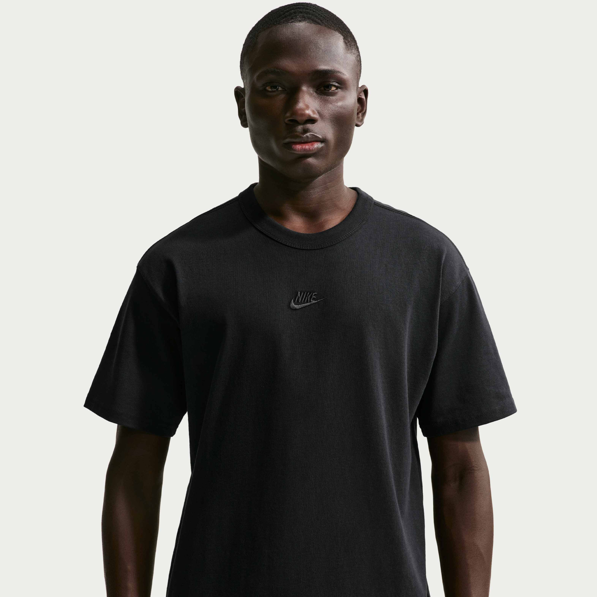 Футболка Nike M NSW TEE LSE PREM ESS SUST IH1121-010