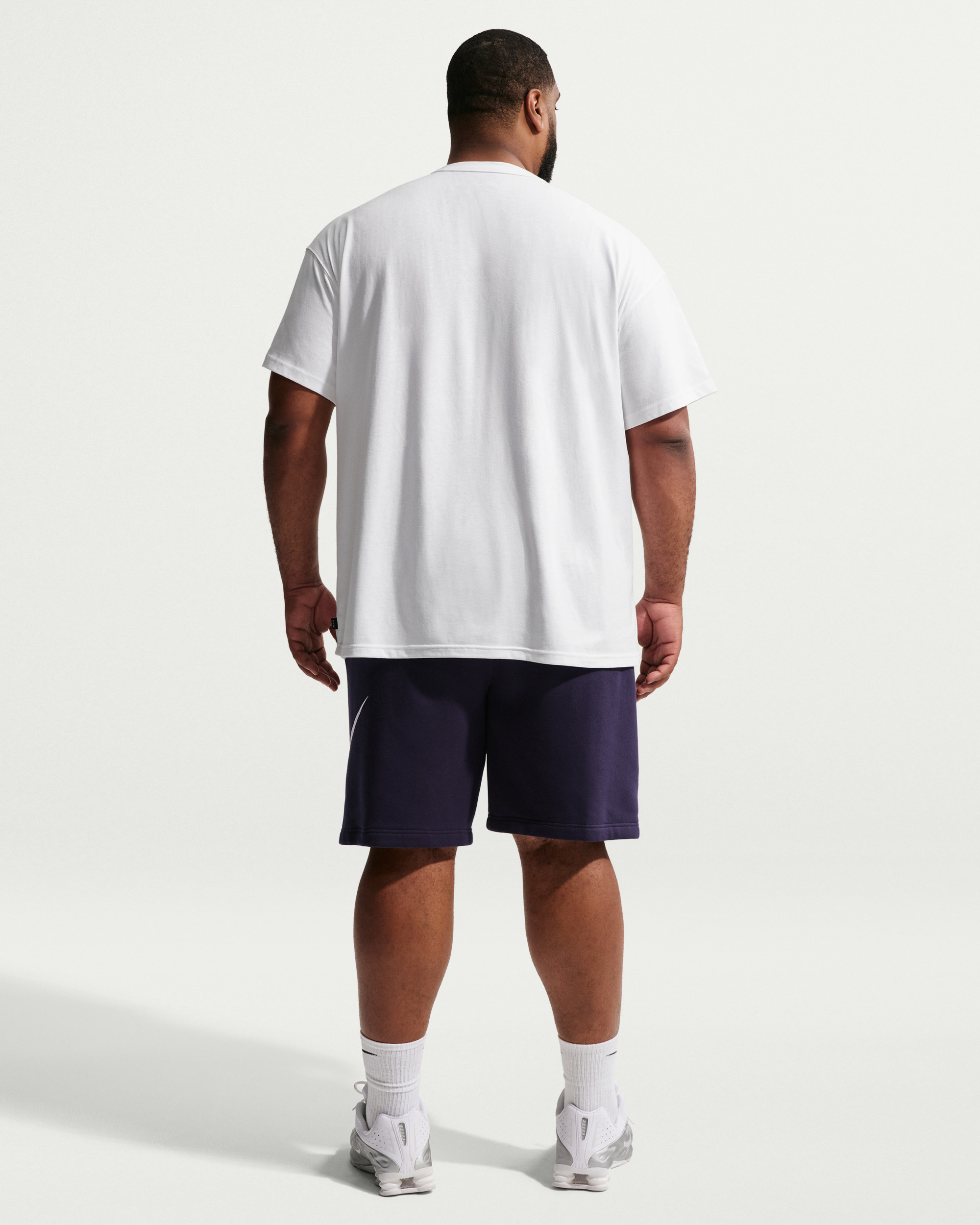 Футболка Nike M NSW TEE LSE PREM ESS SUST IH1121-100