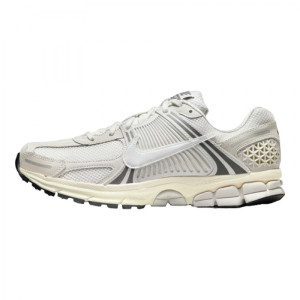 Кросівки Nike ZOOM VOMERO 5 HF0731-007
