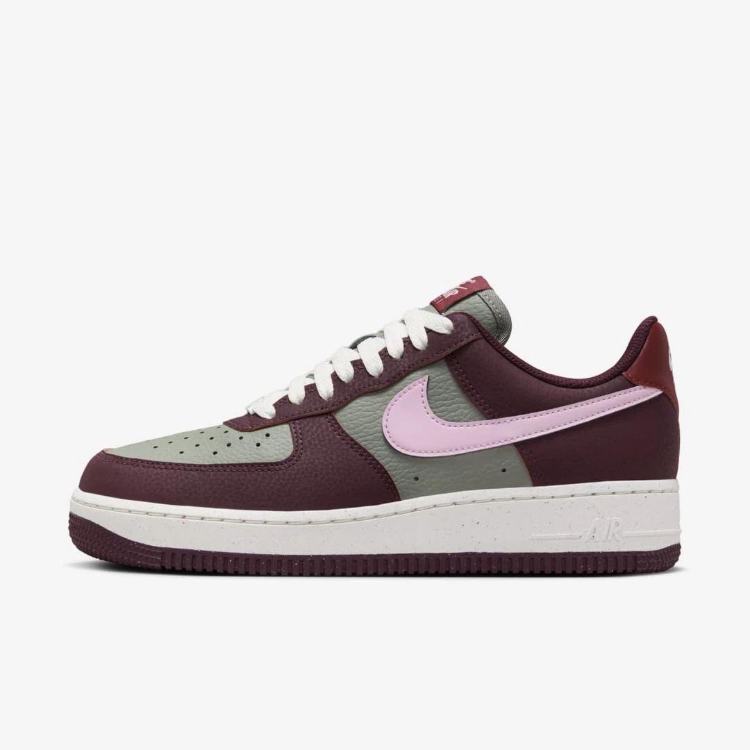 Кросівки Nike Air Force 1 Low '07 Next Nature Burgundy Crush (W) HQ4047-600