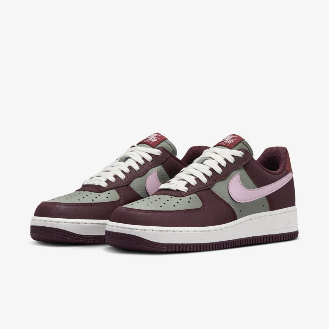 Кросівки Nike Air Force 1 Low '07 Next Nature Burgundy Crush (W) HQ4047-600