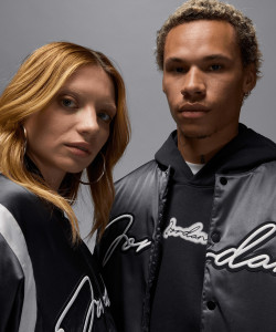 Бомбер чоловічий Air Jordan Mvp Hbr Vrsty Jkt HF9297-045