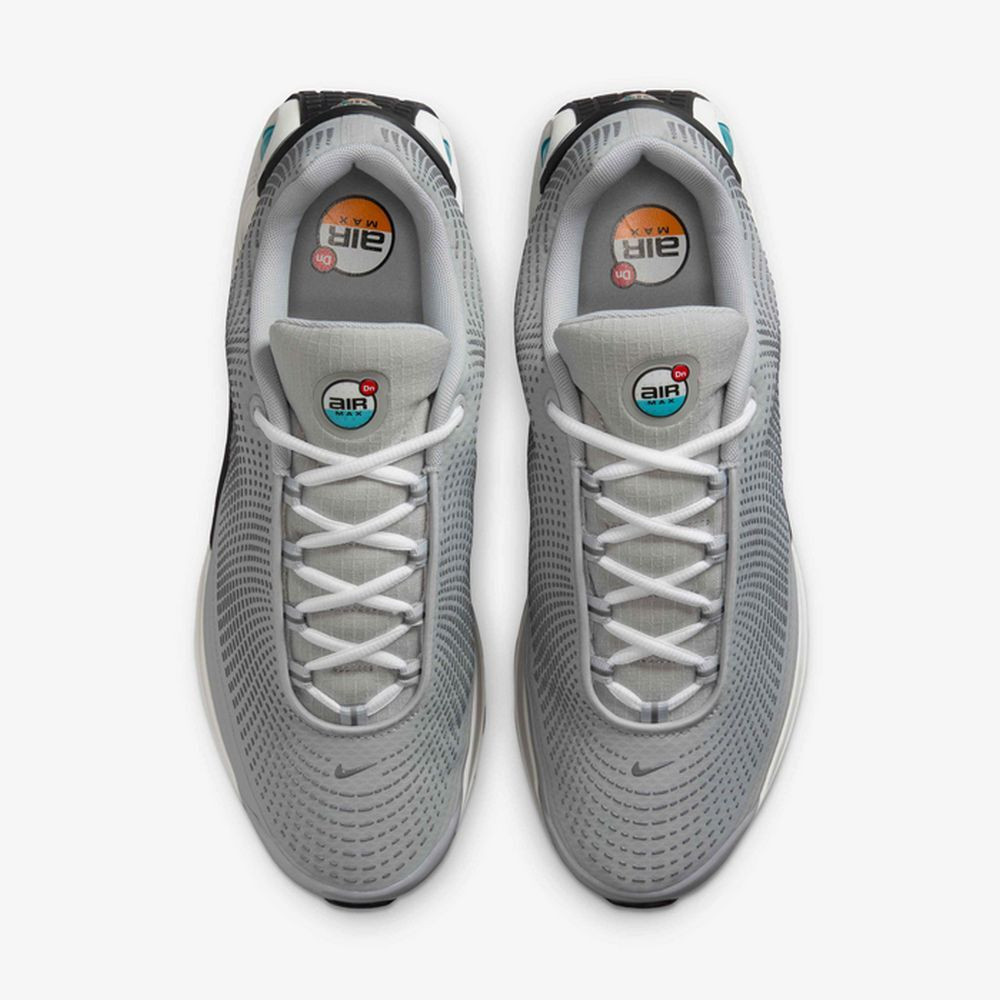 Кросівки NIKE AIR MAX DN

Lt Smoke Grey/ Black-Dusty DV3337-022