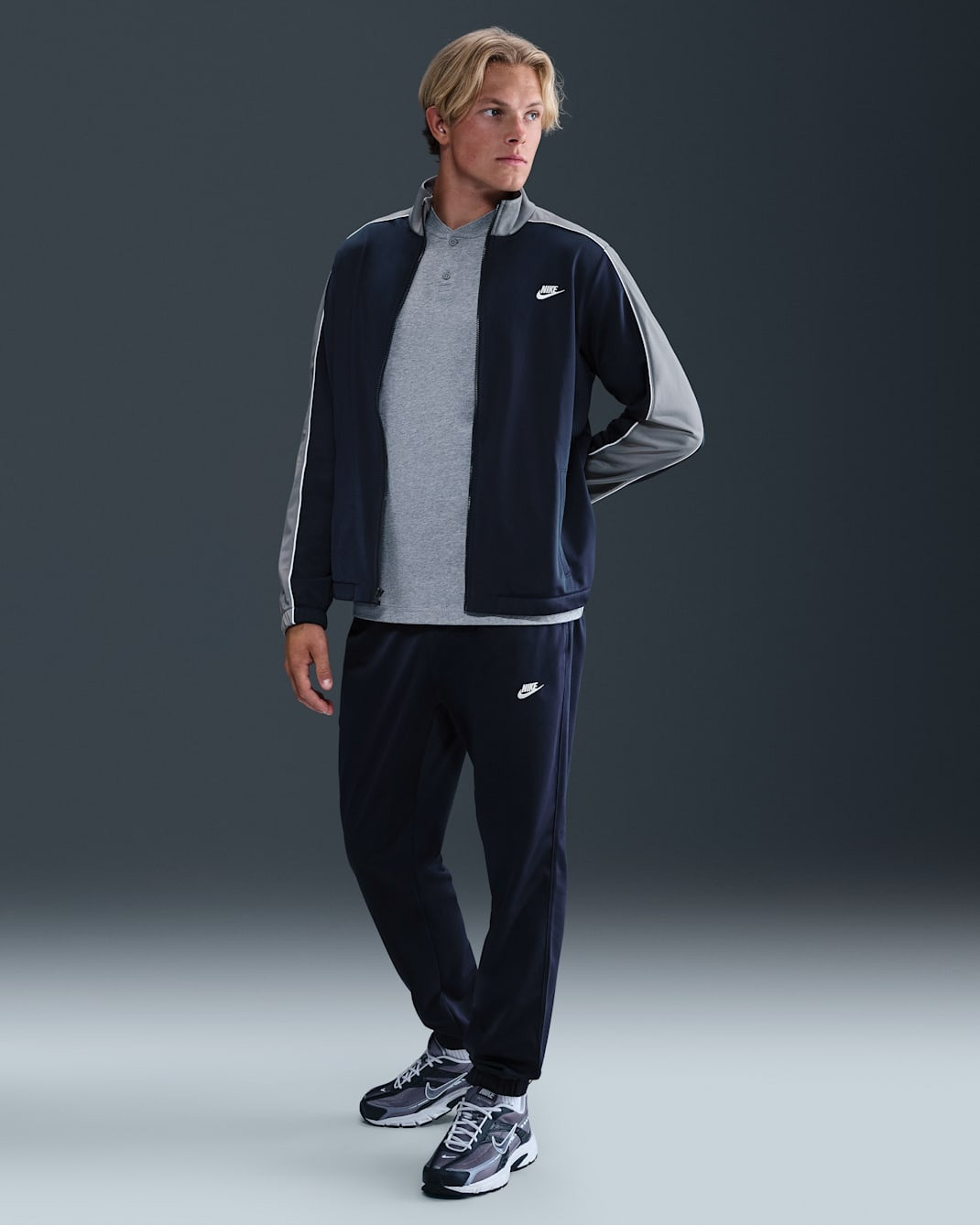 Костюм спортивний Nike Sportswear Club Poly‑Knit HV1444-451