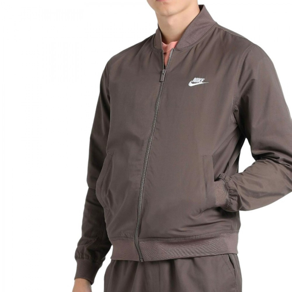 Куртка Nike M NK CLUB WVN UL BOMBR JKT DM6821-004