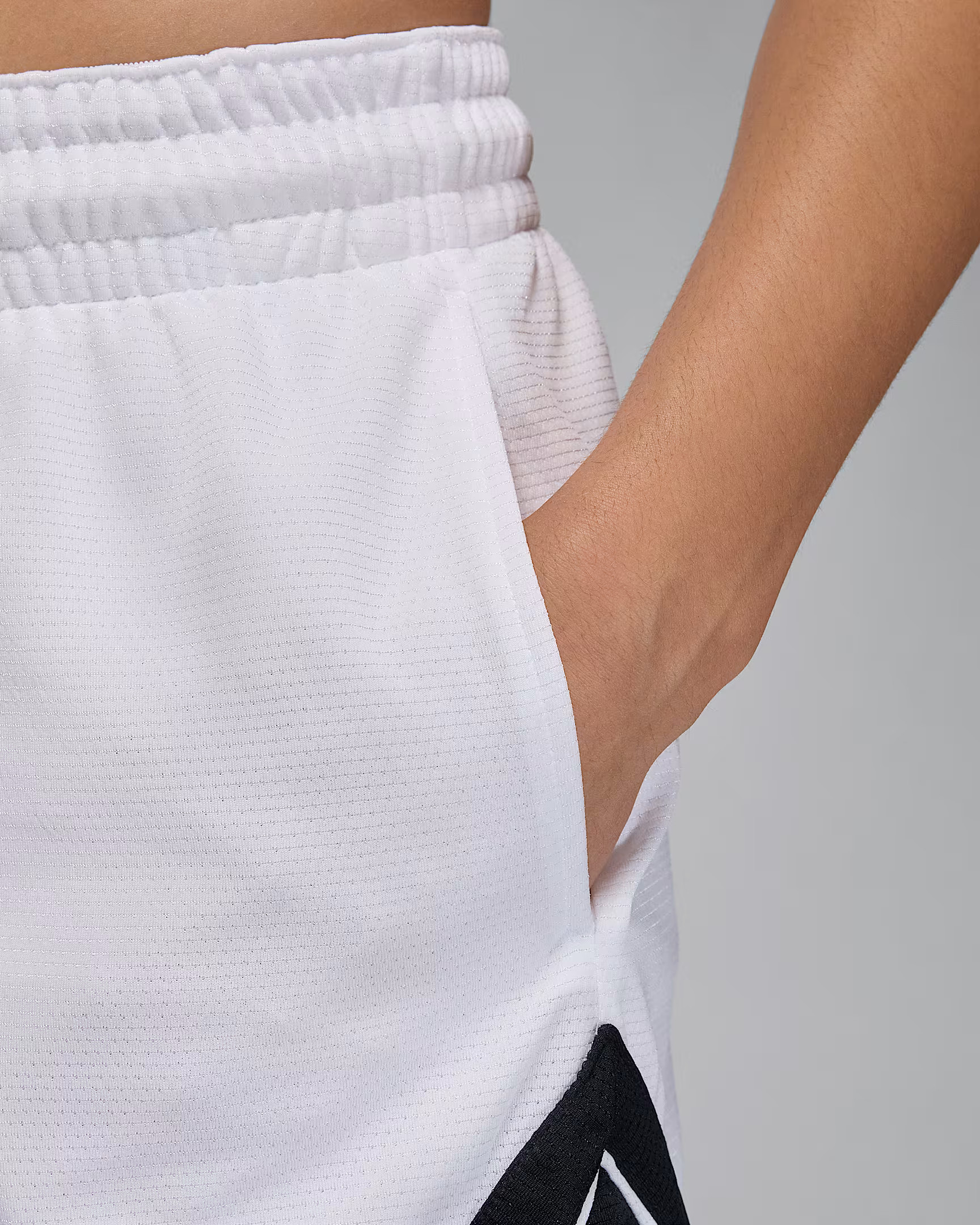 Шорти  NIKE W J SPT DMND SHORT 4 WHITE FN5134-101