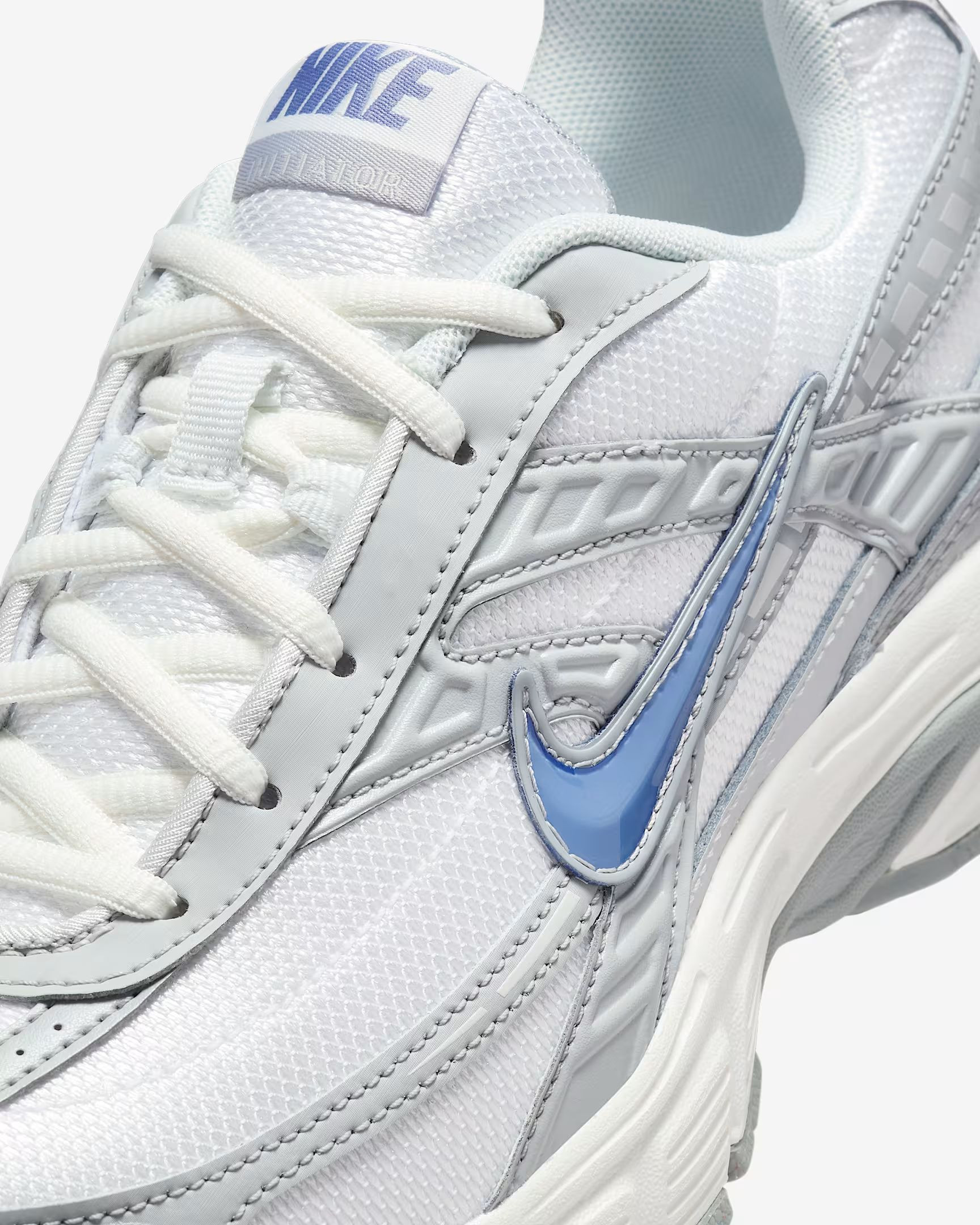 Кросівки Nike WMNS INITIATOR HQ1511-121