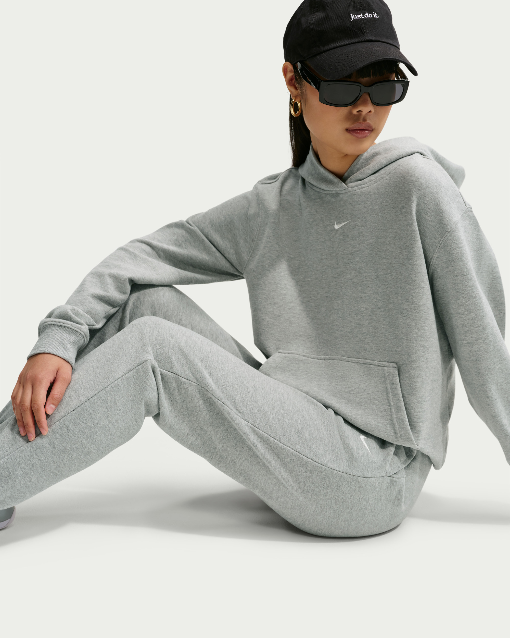 Штани Nike W STDO FLC LW MR STD CF PNT IM8104-063