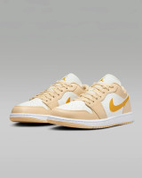 Кросівки жіночі Jordan 1 Low (DC0774-170) DC0774-170