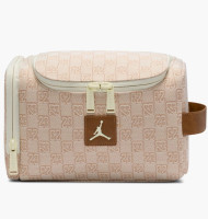 Сумка Jordan Monogram Dopp Kit (5.9L) Coconut Milk MA0898-W3Z