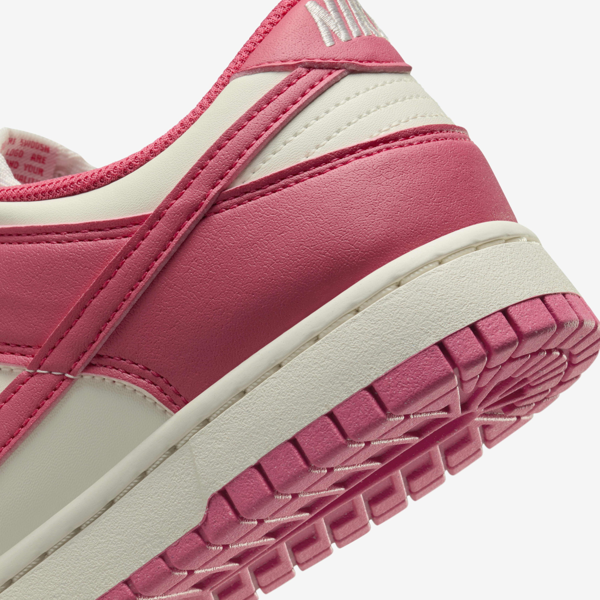 Кросівки жіночі Nike Dunk Low Pink/Beige DD1873-600