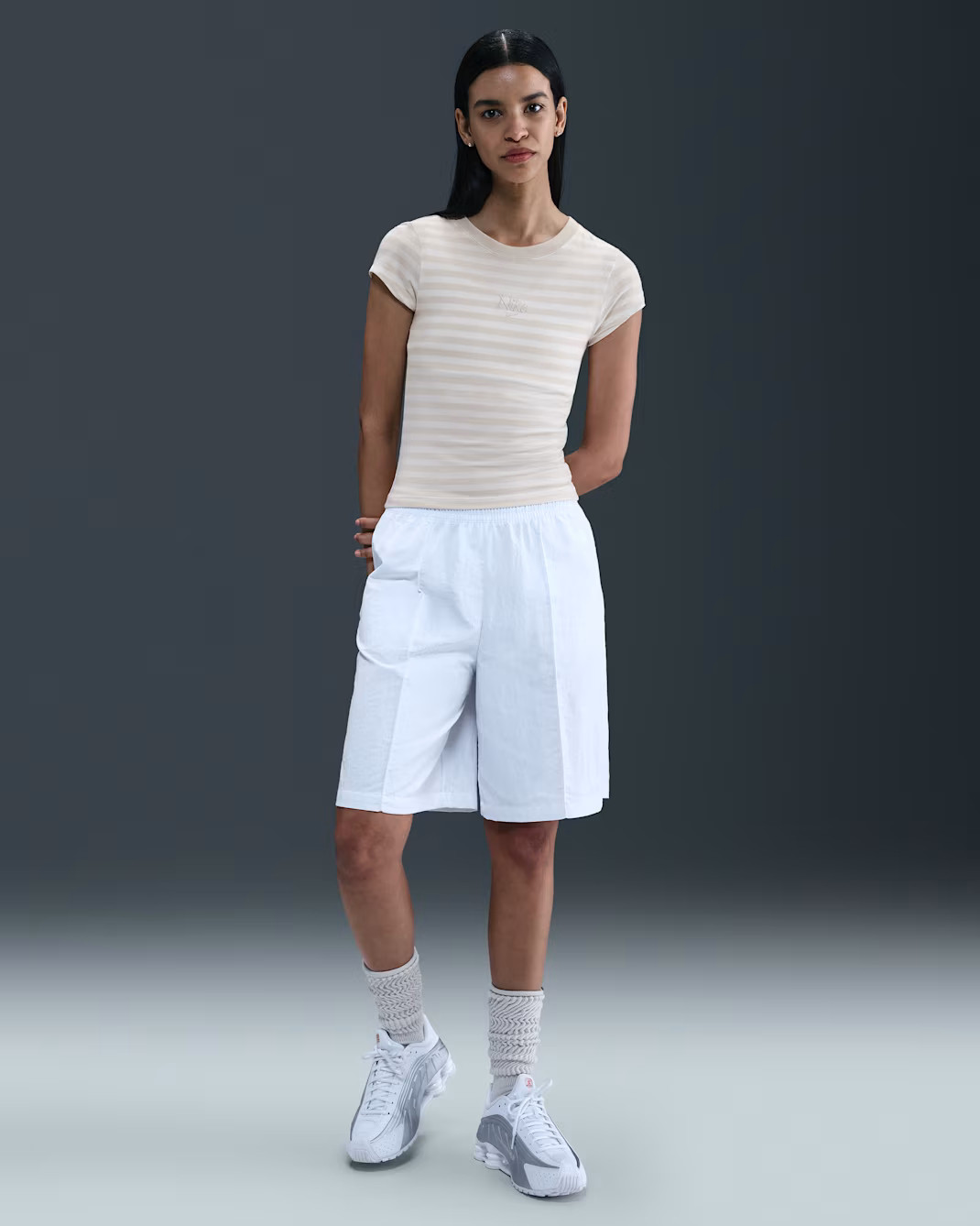 Футболка жіноча Nike Baby Gfx Spd Beige IH8474-104