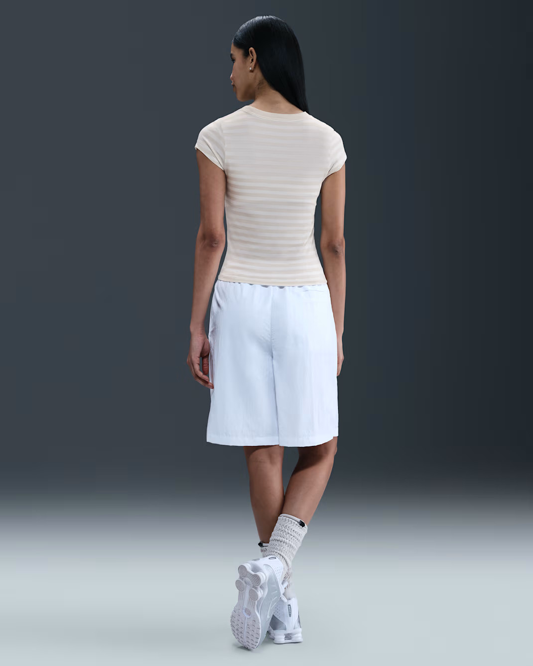 Футболка жіноча Nike Baby Gfx Spd Beige IH8474-104