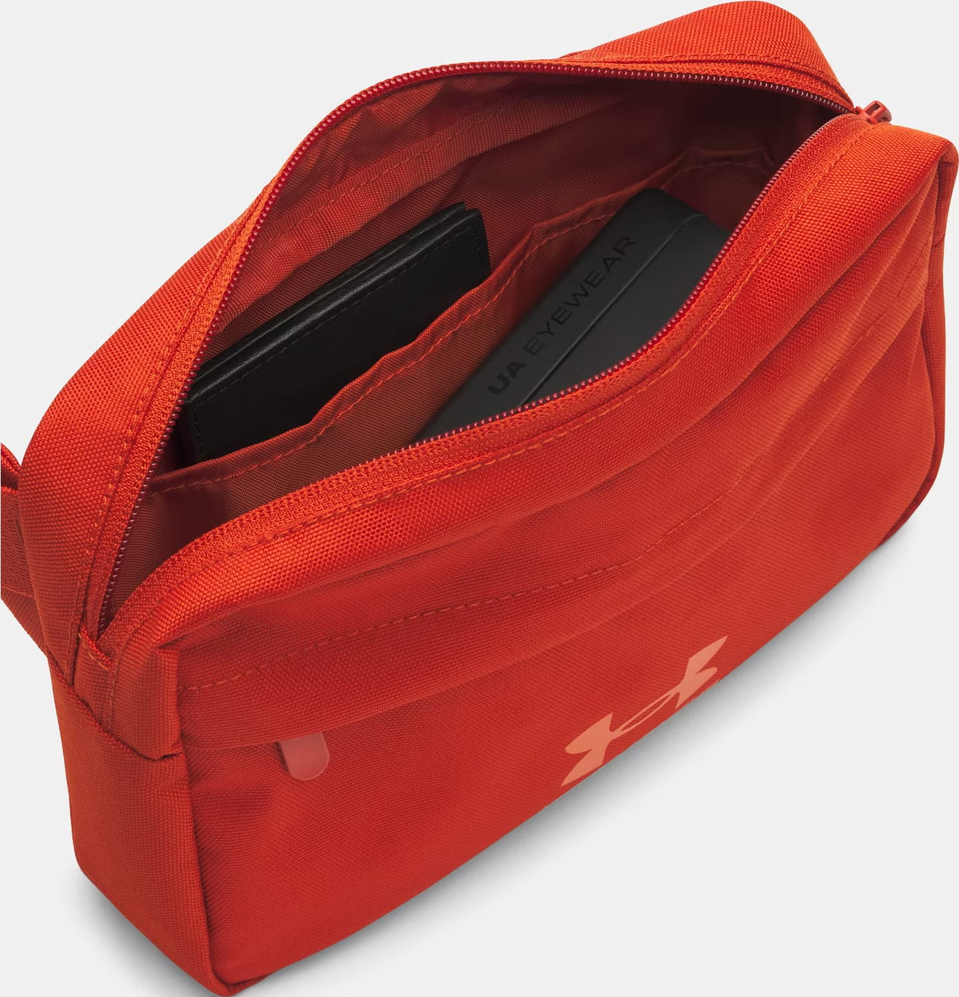 Сумка на пояс Under Armour Essential Lite WB Xbody 2L помаранчевий 15,3 x 24 x 10,5 см (1381914-842) 1381914-842