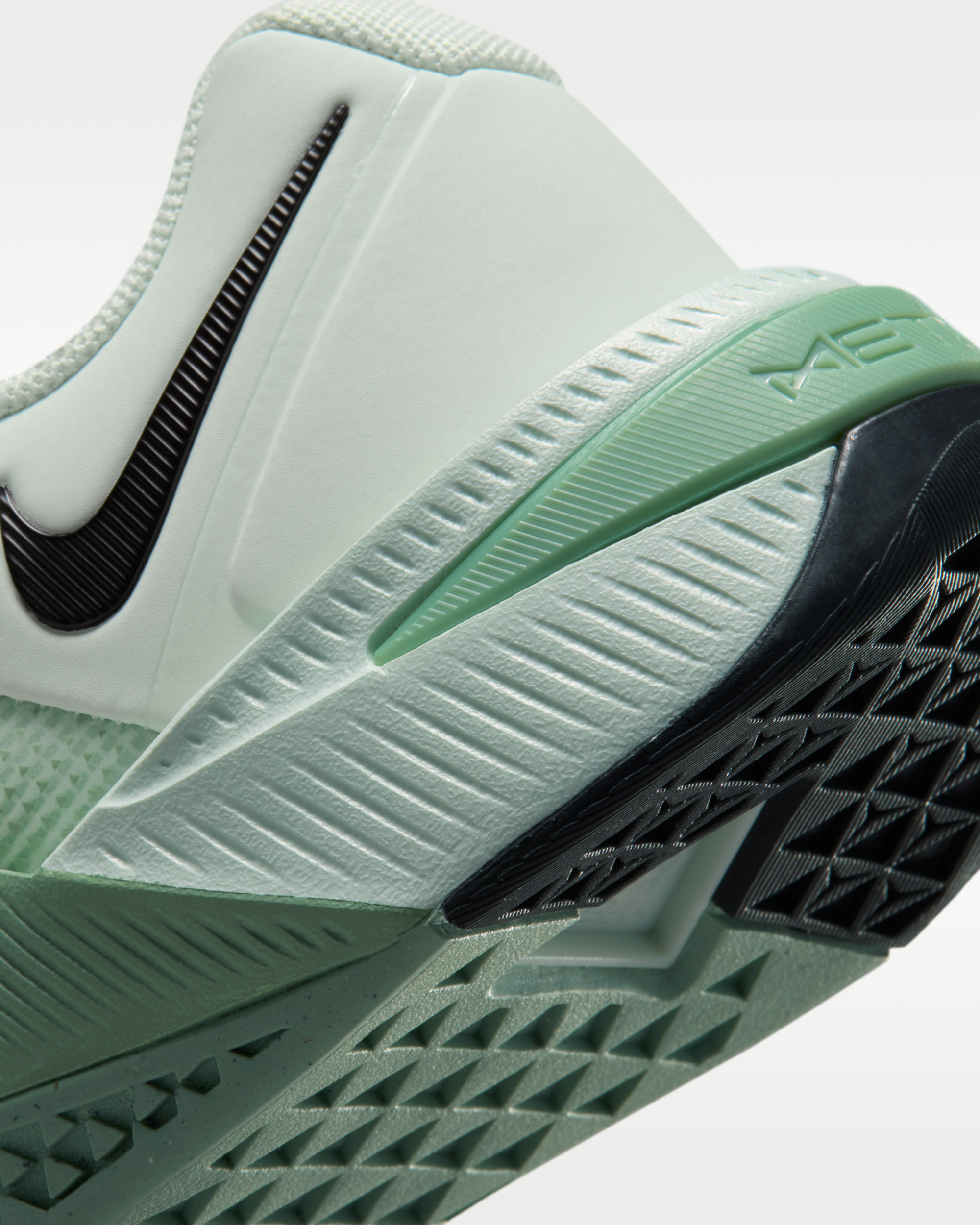 Кросівки Nike W METCON 10 HQ2620-301