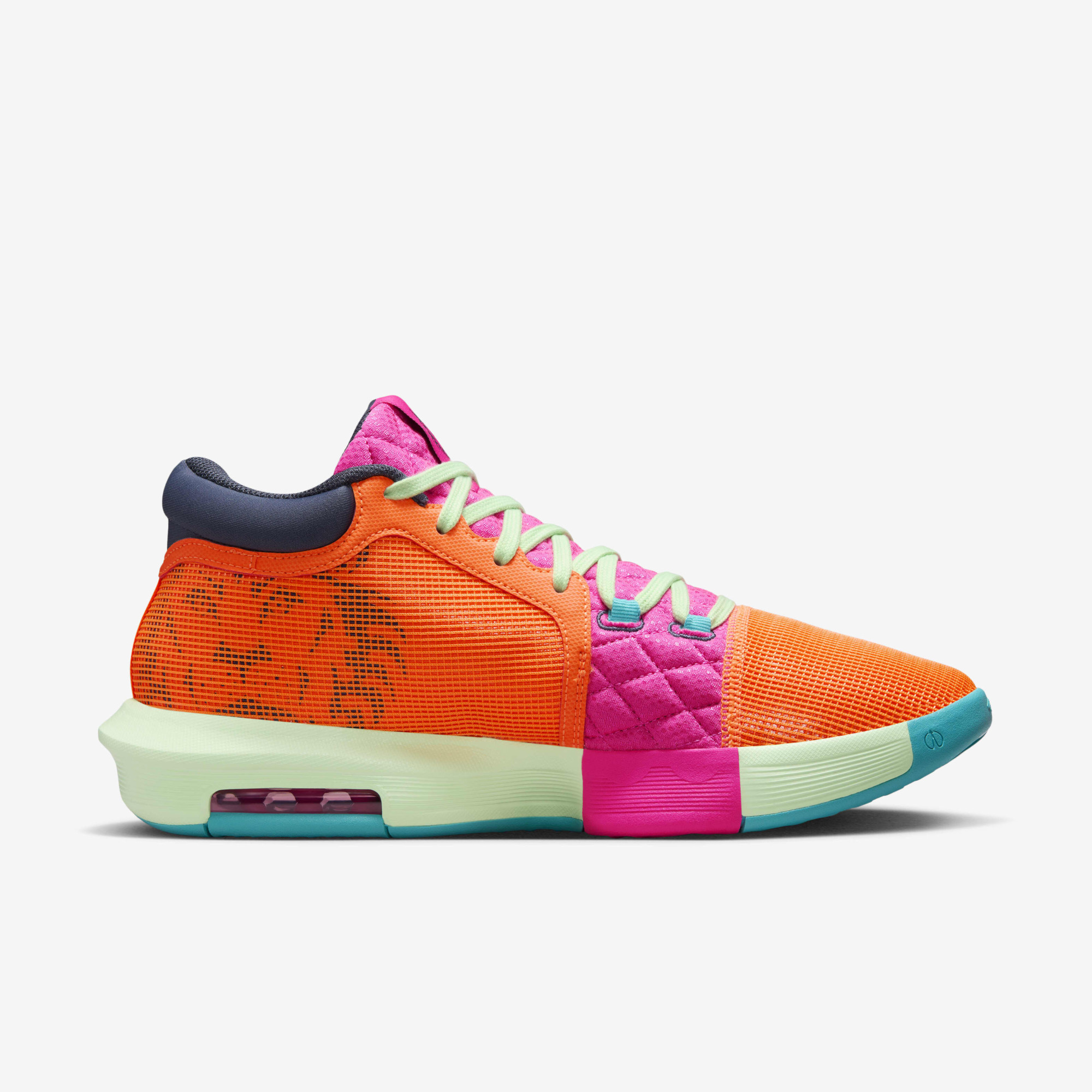 Кросівки LeBron Witness 8 FB2239-800