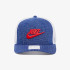 Бейсболка унісекс Nike Nsw Clc99 Cap Fut Trucker Fs Blue/White DO8147-492 Бейсболка унісекс Nike Nsw Clc99 Cap Fut Trucker Fs Blue/White DO8147-492