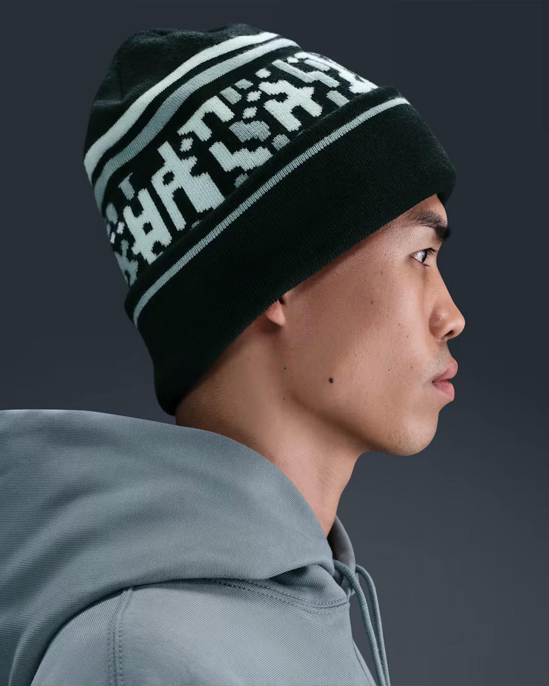 Шапка Nike U PEAK BEANIE SC OTDR H25 L HQ0355-010
