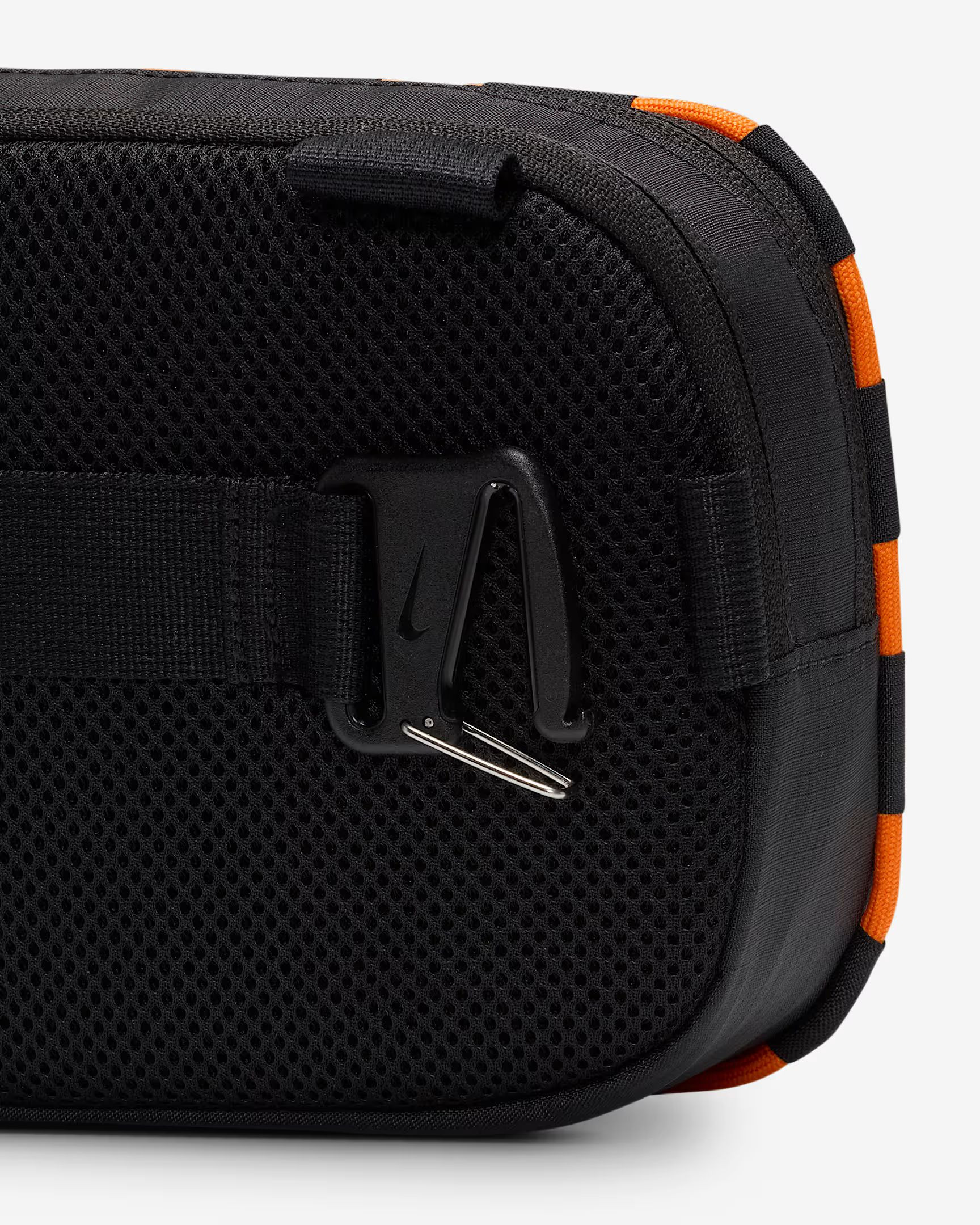Сумка Nike HAYWARD PATROL CROSSBODY HJ8229-010