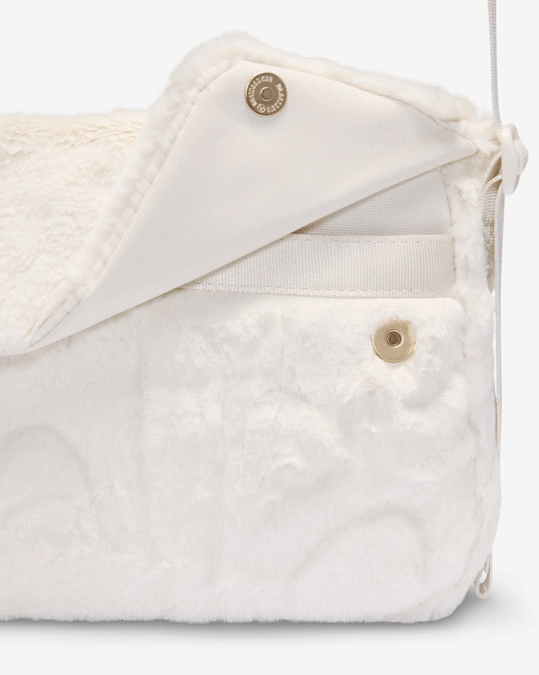 Сумка Nike NSW FTRA 365 FUR CRSBY FZ1326-030