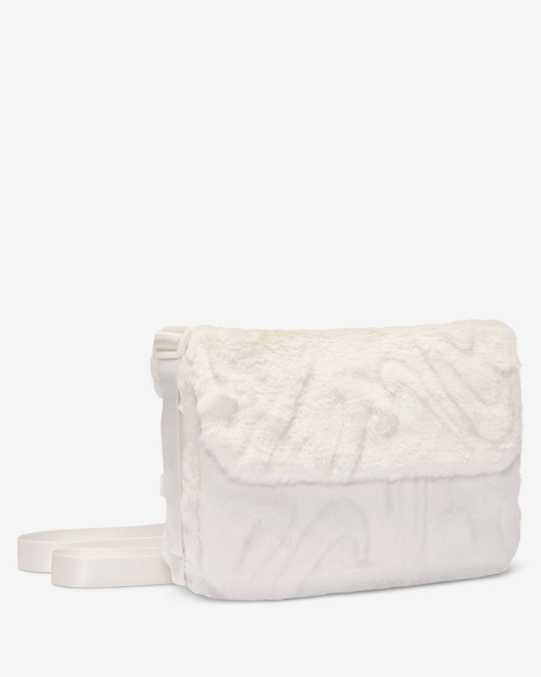 Сумка Nike NSW FTRA 365 FUR CRSBY FZ1326-030