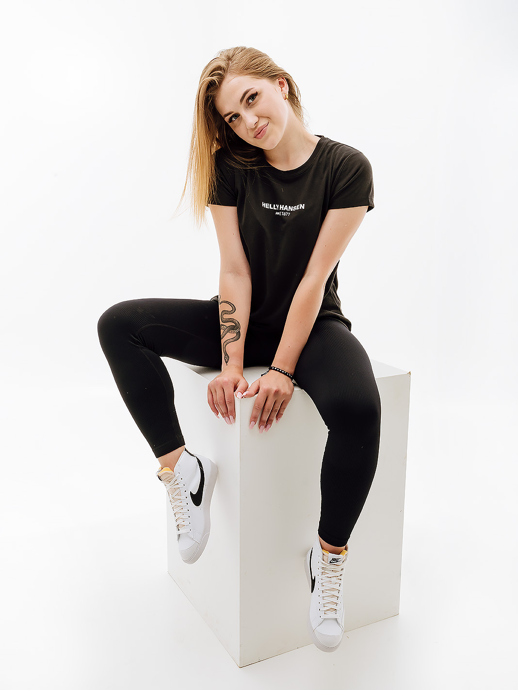 Футболка HELLY HANSEN W ALLURE T-SHIRT 53970-990