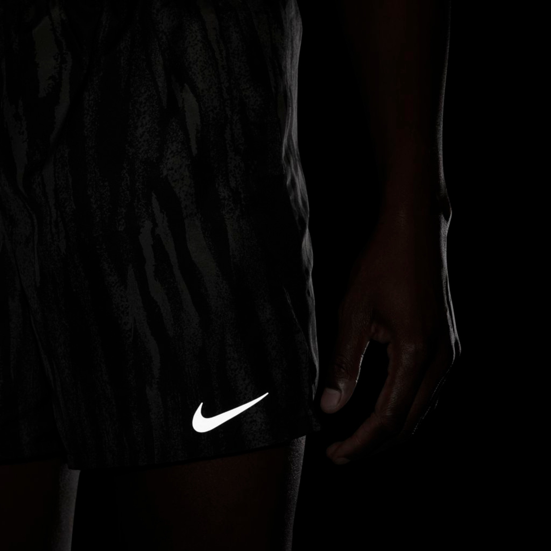 Шорти Nike M NK CHLLGR SHORT 5IN BF WR PR DA1157-010